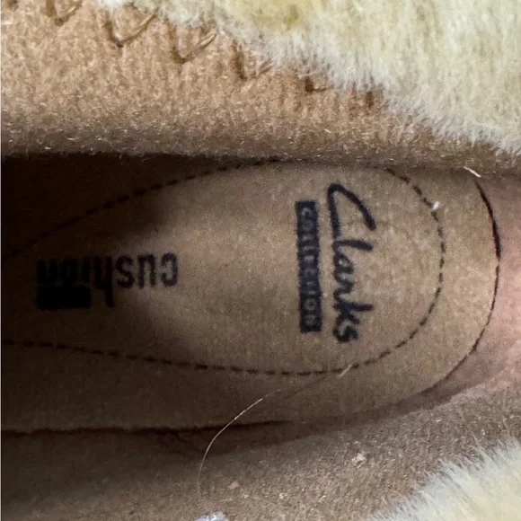 Clark’s Women's Blue and Tan Winter Boots. Size 7.5. Excellent Condition - Picture 7 of 10